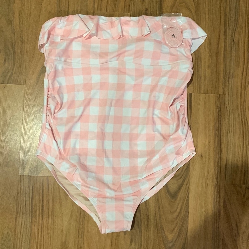 Isabel Maternity Gingham Swimsuit NWT⭐️